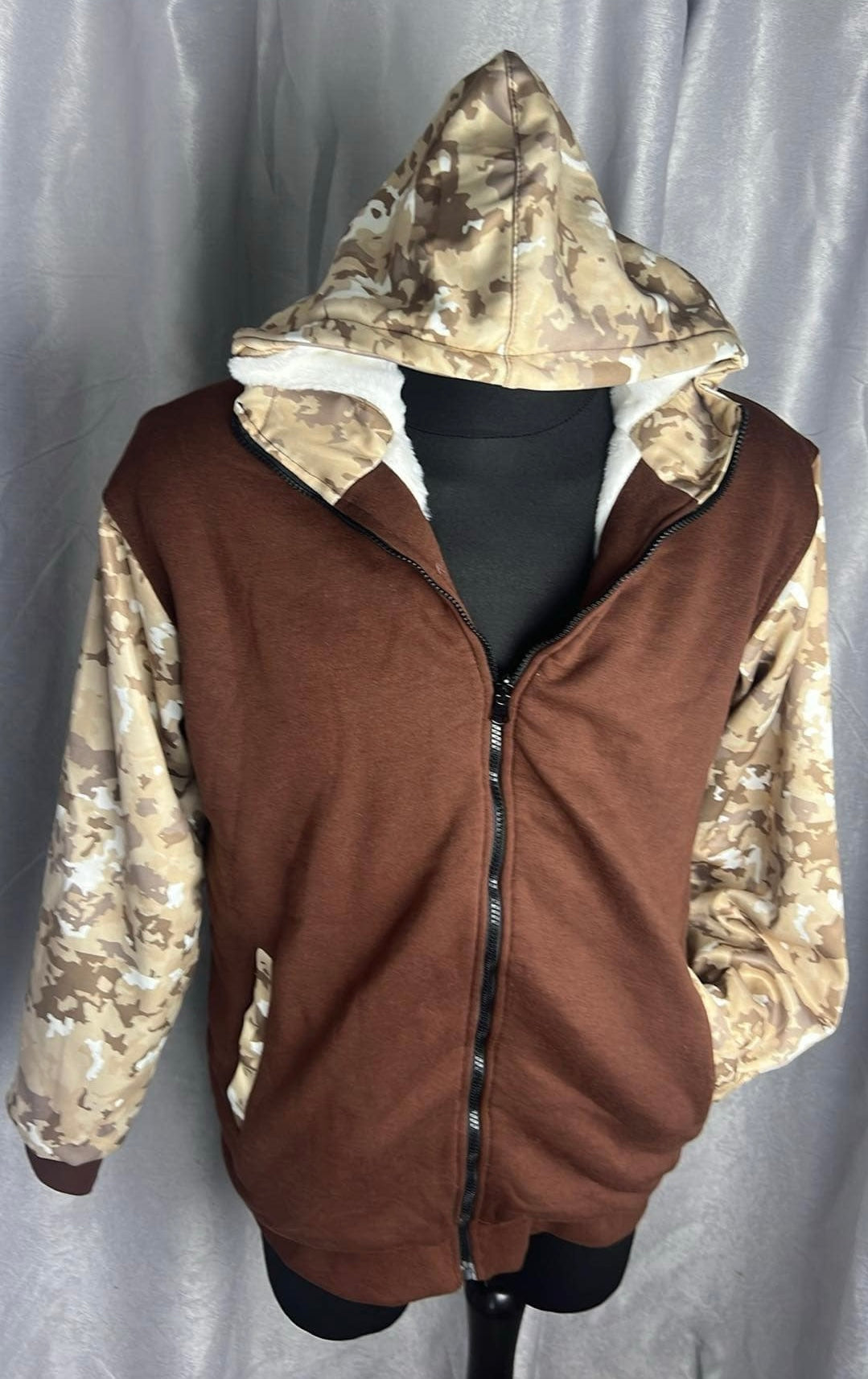 Men's fleece lined zip up hooded jumper