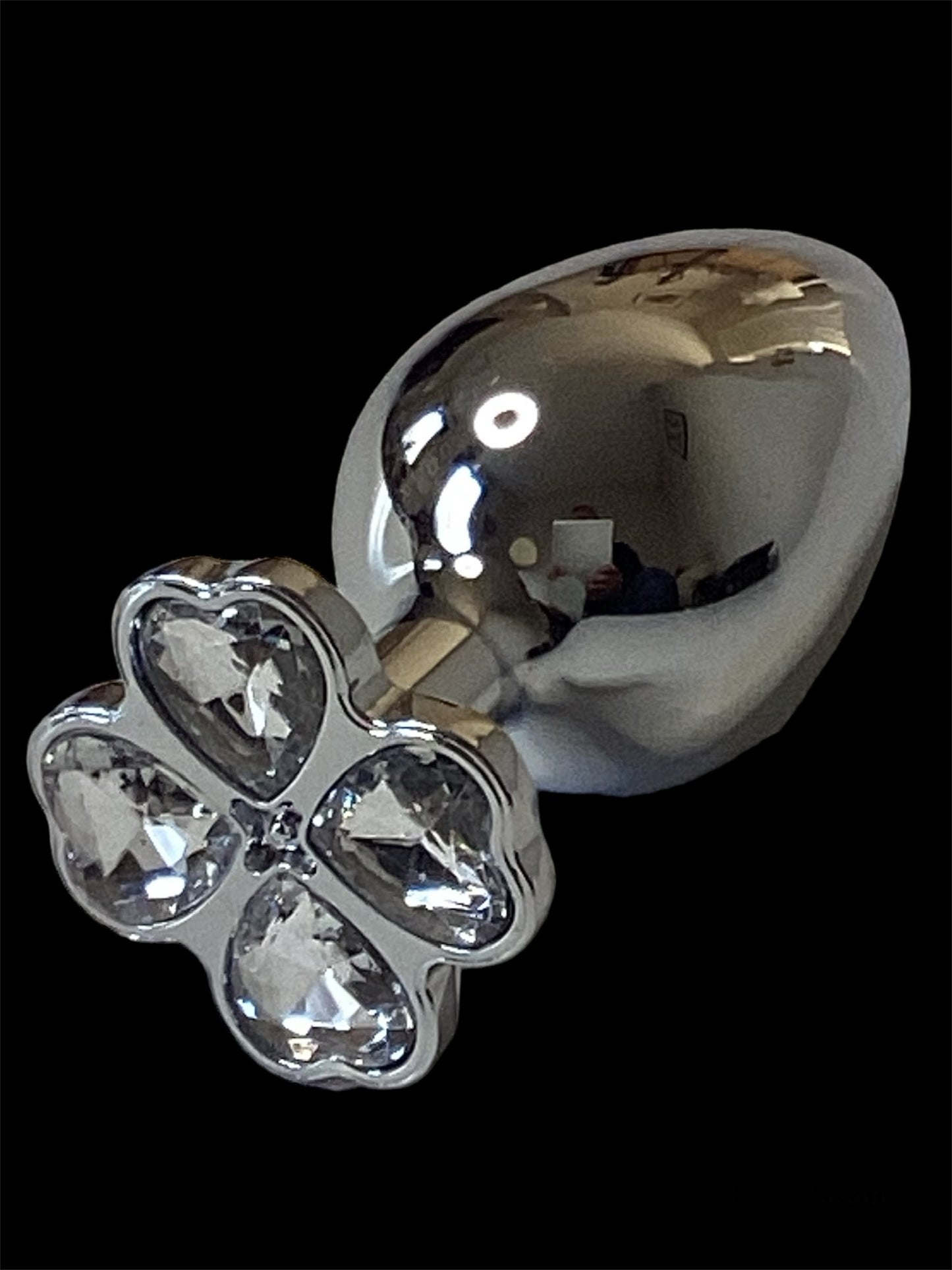 Base Metal Anal plug with Clear flower crystals