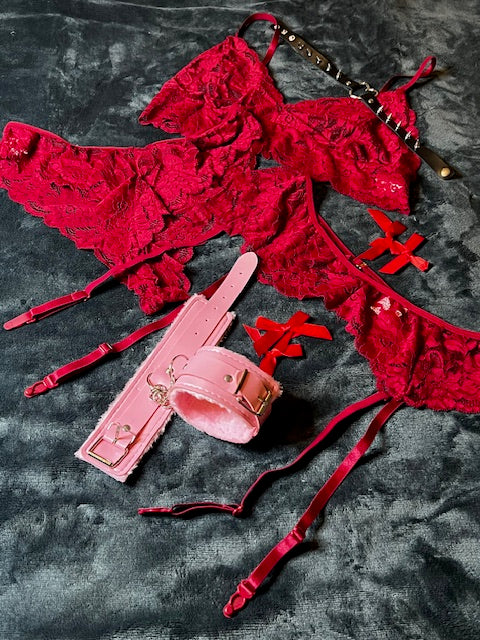 Floral Lace Lingerie Set See Through Bra, Panties and Garter